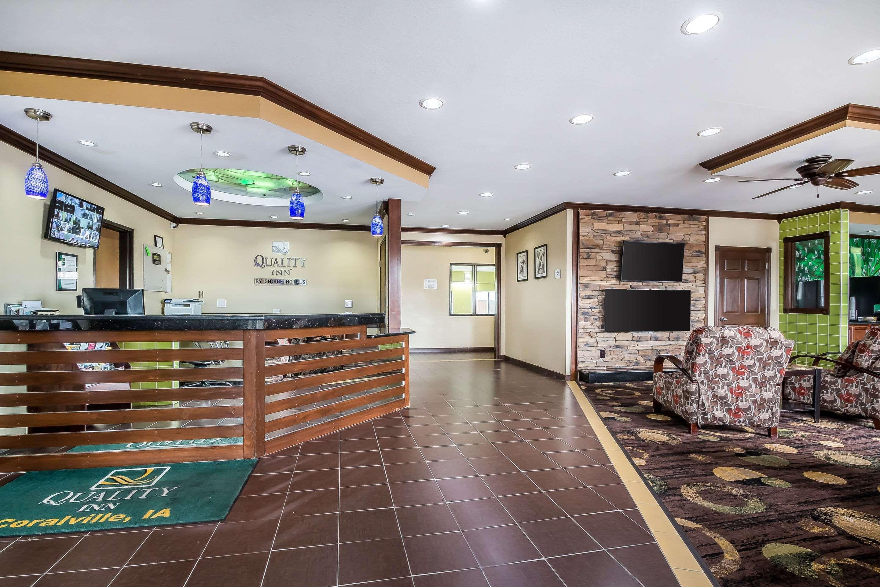 Quality Inn Coralville - Iowa River Landing Экстерьер фото